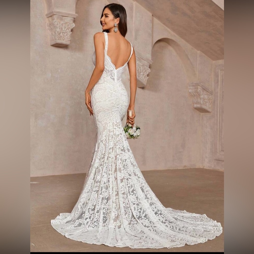 Wedding dress
